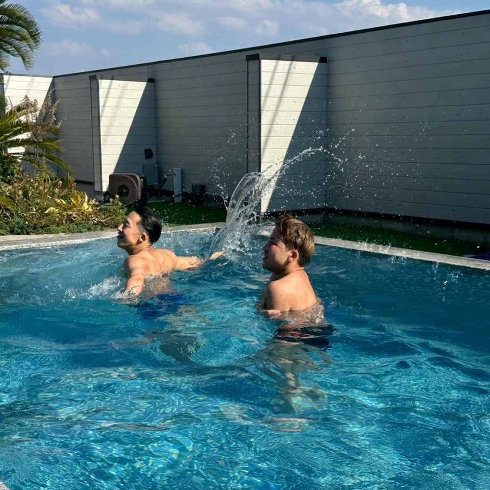 プール　別邸　宿